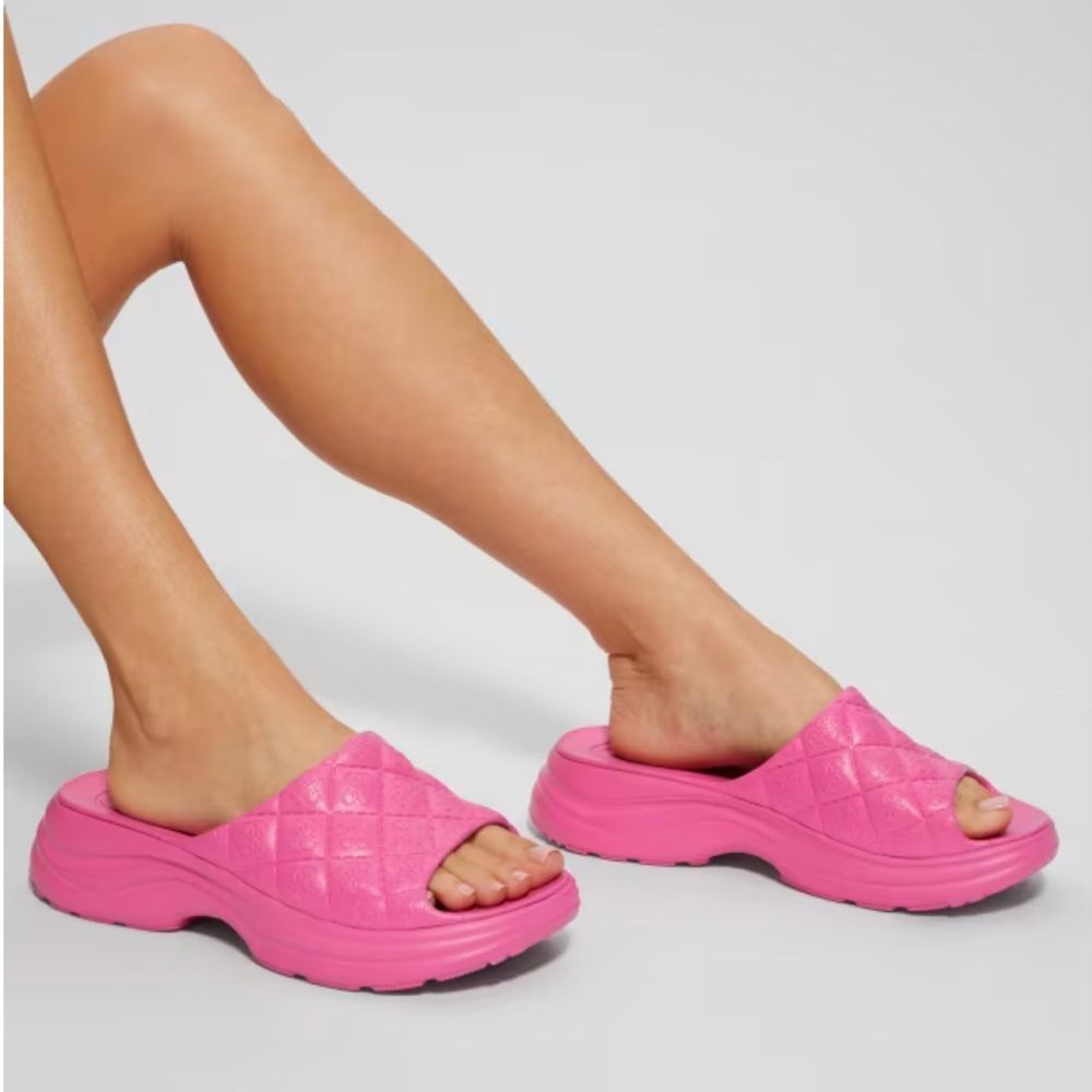 Guess Fenixy Quattro G Slides Women’s Pink Size 7 - Picture 3 of 9